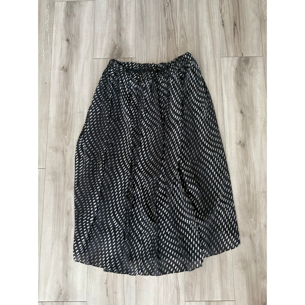 Uniqlo Black White Dash Print Pleated Midi Skirt Elastic Waist Size L 222-408579